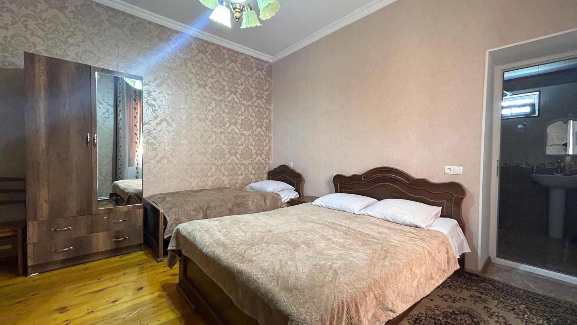 Guest House Maria Signagi Exterior foto